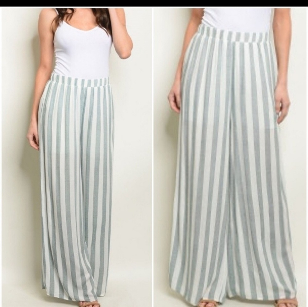 Striped Wide Legged Pants